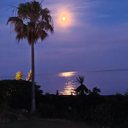 Villa Andalusian House *