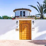 Willa Andalusian House