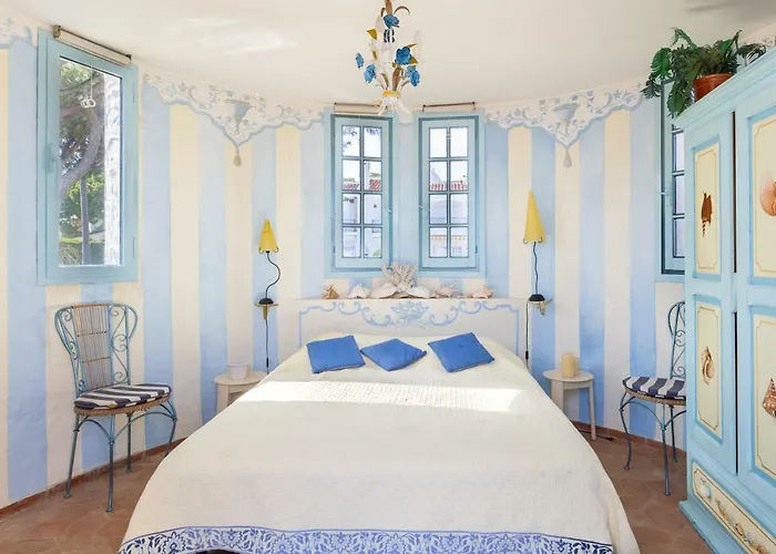 Villa Andalusian House *